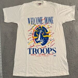 Vintage 1991 Welcome Home Troops NYC Single Stitch‎ T Shirt Men’s Size Large